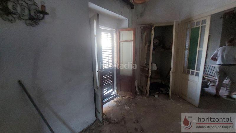 Foto f83dce1d-aa4f-4f96-9d9f-0b2607d158f8. Maison jumelée dans nou 2 dans Passanant