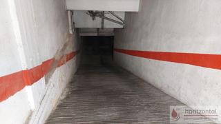 Autoparkplatz in Del tomovi 20. El vendrellgaraje