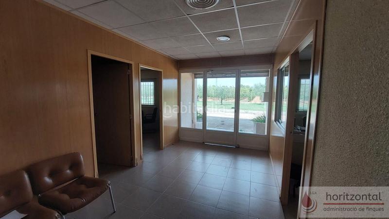 Foto a9df5dcd-867c-47e8-b9d6-668970f119dd. Local comercial a Bisbal del Penedès (La)