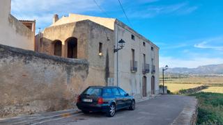 Casa a Albinyana. Casa pairal datada lany 1840