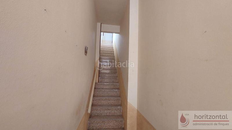 Foto aff3f2f8-9fa9-406f-9eed-e8333343dc88. Maison jumelée avec parking dans Masllorenç