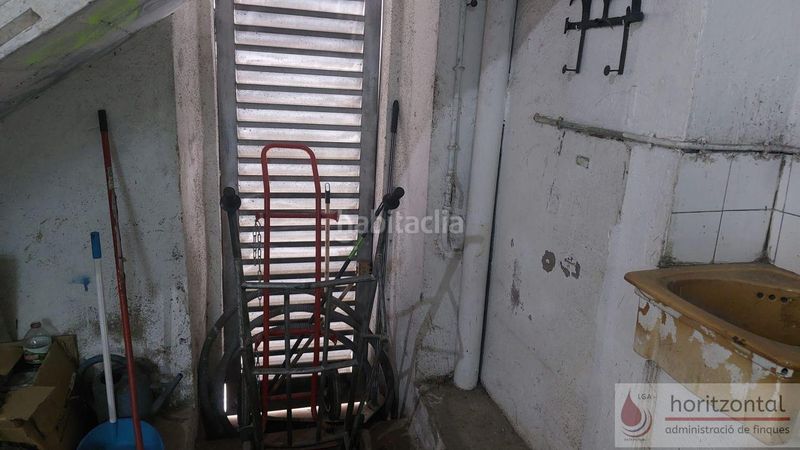 Foto 5702c9f7-1439-4e8b-a5eb-5c381199855b. Alquiler local comercial el vendrelllocal en Centre Vendrell (El)