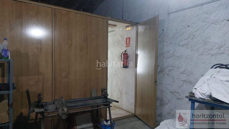 Foto 9210e9bd-b11e-49d3-ab00-32bd50b97372. Alquiler local comercial el vendrelllocal en Centre Vendrell (El)