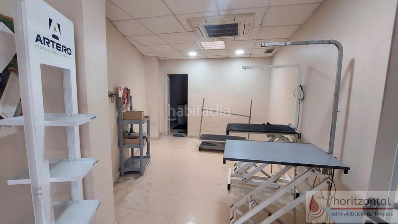 Foto 6088d399-cae7-482f-b30c-27b8b8175d03. Rent business premise in Centre Vendrell (El)