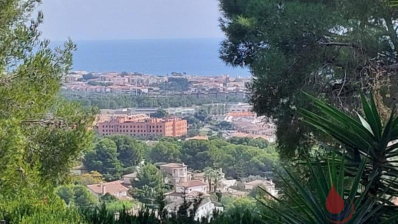 Foto ad5aa859-38d1-495a-b326-352182365bc8. Terreno residencial coma rugaterreno en Els Masos - Els Garrofers Coma-ruga