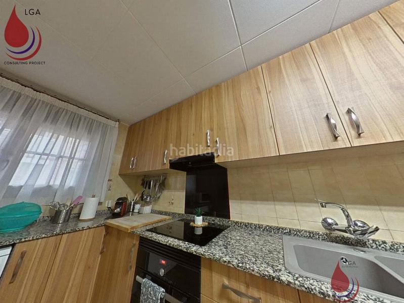 Foto 7f0fd685-37c1-41dc-b45b-ed3c1a999c2a. Maison avec chauffage parking dans Nucli Antic Cunit