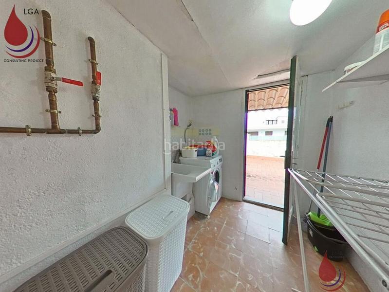 Foto 912f30d0-5490-469c-aa30-fd449bd9bf59. Maison avec chauffage parking dans Nucli Antic Cunit