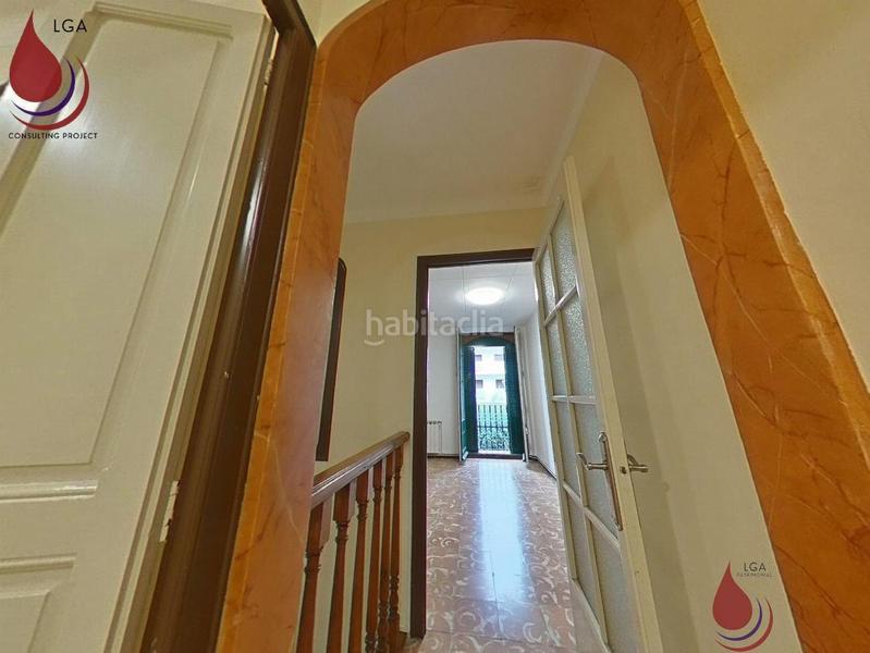 Foto bdce3c08-dbf2-4cba-b3bb-f062b6f742a9. Maison avec chauffage parking dans Nucli Antic Cunit