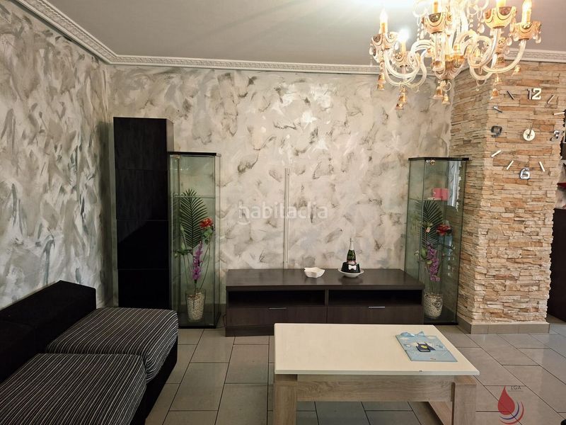 Foto 294b5e87-58a3-4a67-bdee-485bb93fca87. Àtic a barceloneta alta 26 a Centre Vendrell (El)