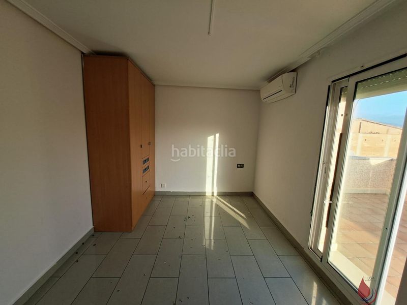 Foto a31e56d4-7cbf-4b3c-8f82-b6fa31e4f2f5. Àtic a barceloneta alta 26 a Centre Vendrell (El)