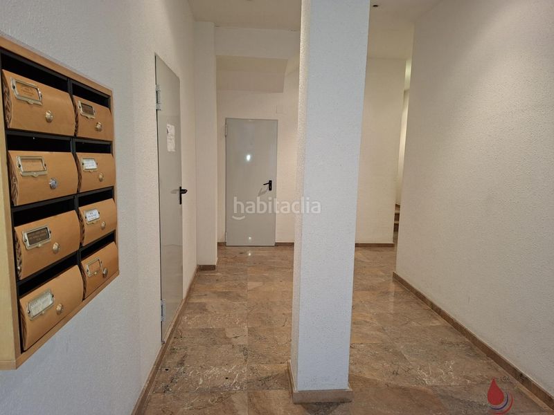 Foto cbf10c87-1241-4bc3-8279-0f05609219b9. Àtic a barceloneta alta 26 a Centre Vendrell (El)