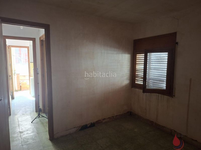 Foto 533850b8-3de1-4952-87ba-ebcb33ef0cf7. Casa amb aparcament a Puigpelat