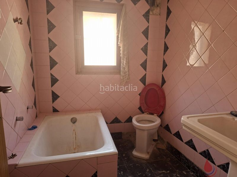 Foto 5d627e67-58fe-49d8-a317-167e2eed1edf. Casa amb aparcament a Puigpelat