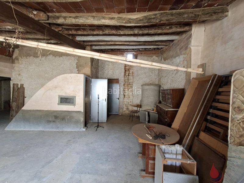 Foto 62dd8707-a3fd-40be-908a-c2117f7027cf. Casa amb aparcament a Puigpelat