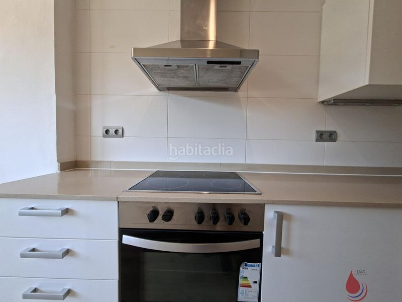 Foto f23aef84-a640-41bc-9712-9809daae022c. Flat with parking in Centre Vendrell (El)