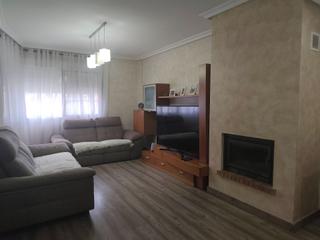 Dúplex a Polígono Santa Ana. Dúplex en el exclusivo residencial polígono de santa ana