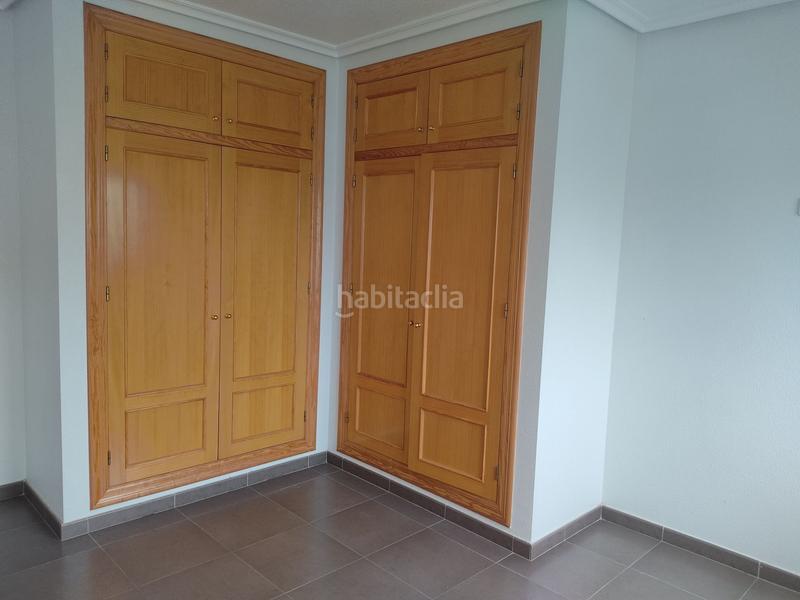 Foto 4bab6fa4-4c0d-4460-9ac7-c5bd95b624d4. Duplex avec chauffage dans Barrio Peral-San Félix Cartagena