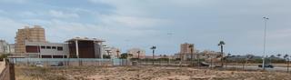 Wohngrundstück in Playa del Galán. Terreno en esquina con potencial en la manga del mar menor km 7