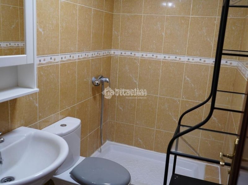 Foto 25566d36-fbc0-487c-a706-ca5b1471502f. Pis a Los Realejos pueblo Realejos (Los)