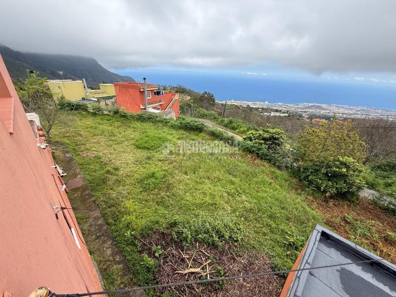 Foto 9c8bd597-f9d0-40e2-988c-52acabdb2951. Casa amb aparcament a Palo Blanco Realejos (Los)