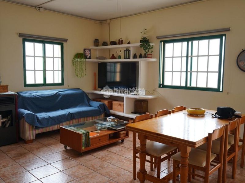 Foto 4d839e51-4125-4f99-8043-08c62a89767b. Casa amb aparcament a Los Realejos pueblo Realejos (Los)
