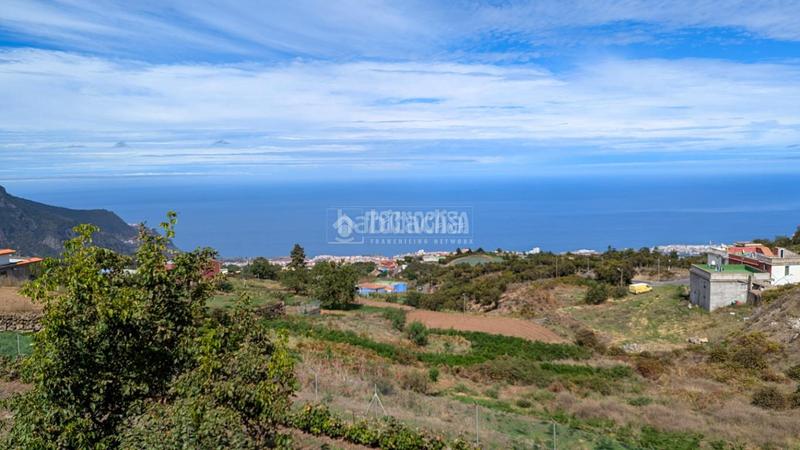 Foto 9b1cac99-c4f8-4456-a4df-4bfc1437ae20. Maison avec parking dans Los Realejos pueblo Realejos (Los)