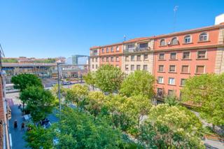Aparcament cotxe a Estación. Boxplaza de garaje en venta en salamanca