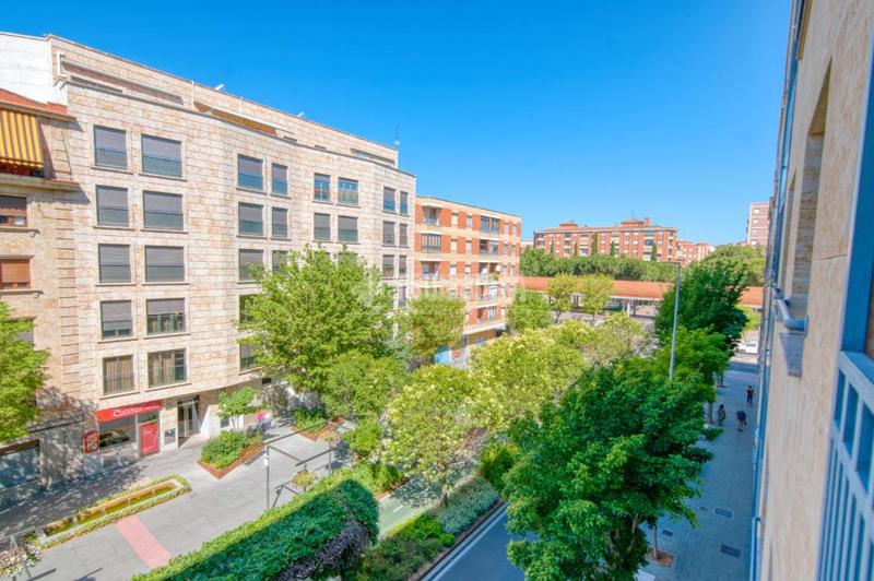 Foto 172985dc-815f-49fe-89f9-009f0dbed275. Flat with parking in Estación Salamanca