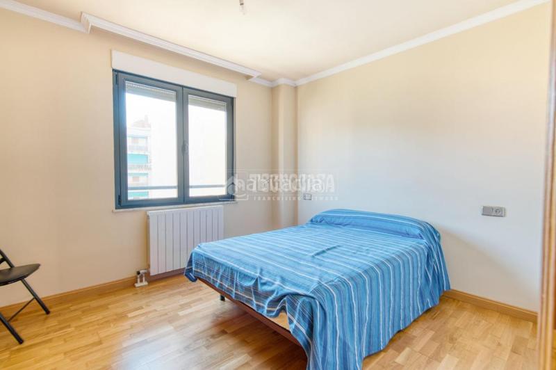 Foto 1837ad04-99e5-439e-bc09-caf319a77d6f. Flat with parking in Estación Salamanca