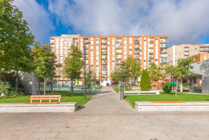 Foto e8c1be0f-1194-4c06-b30f-b560d99a48e8. Pis amb calefacció a Garrido Norte Salamanca