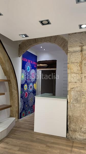 Foto 46d7a52e-83b3-404a-afbd-ca88883e09ac. Rent business premise in carrer de la palma 18 in Vilafranca del Penedès