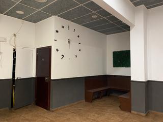Rent Business premise in Rambla de la girada 3. Local centrico en vilafranca