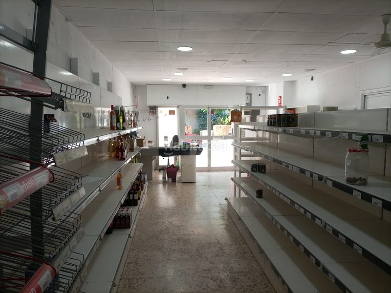 Foto ee378ba8-afed-4272-a8cd-9e8f8876d82f. Alquiler local comercial en carrer prínceps d'espanya 69 fantàstic local en Esparreguera