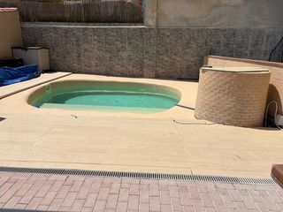 Lloguer Planta baixa a Centre Vila. Fantàstica planta baixa al centre vila amb piscina