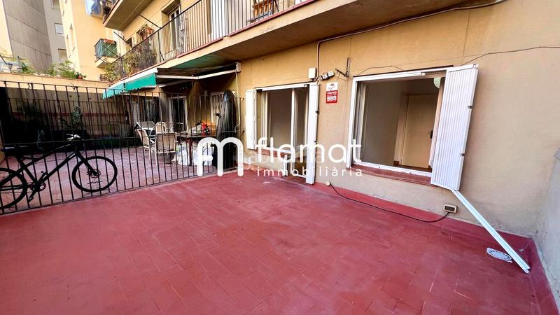 Foto 5613eac8-26ae-4b8a-b525-c2c469729242. Piso  con terraza en avenida merdiana en Navas Barcelona