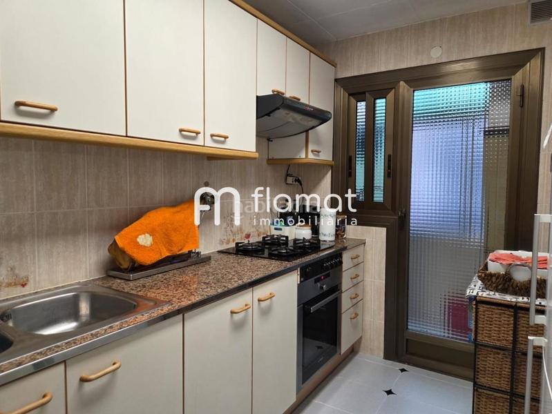 Foto 7f7bde72-b8be-4a17-b499-5e9c4d6024af. Piso  en venta en Santa Rosa Santa Coloma de Gramenet