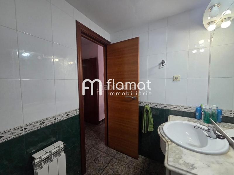 Foto 33c98399-f8ff-4cf8-b66a-e2ae27525a0e. Zweistöckige wohnung in Can Mariner Santa Coloma de Gramenet