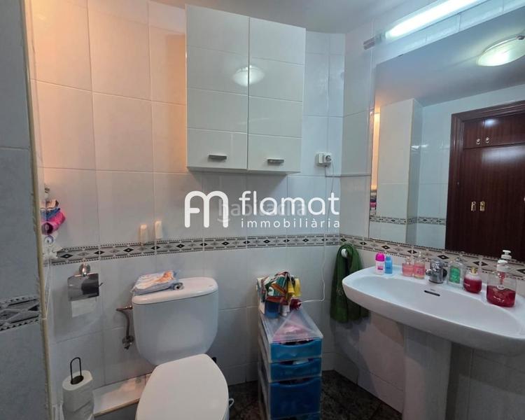 Foto 360d0966-5e96-4a8c-9fc0-f1854af628b9. Zweistöckige wohnung in Can Mariner Santa Coloma de Gramenet