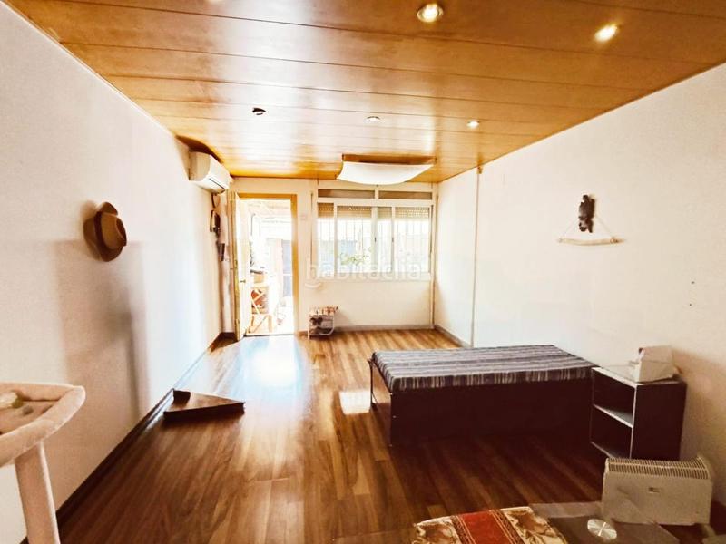 Foto 1caad1f1-b40c-47c6-bb44-170dc39fa381. Casa chalet adosado en venta en besos mar en Besòs - Maresme Barcelona