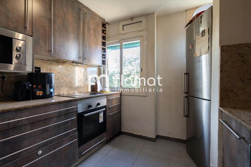 Foto ed51c946-4a30-45d2-b90a-60f69decde16. Etagenwohnung in Puigfred Badalona