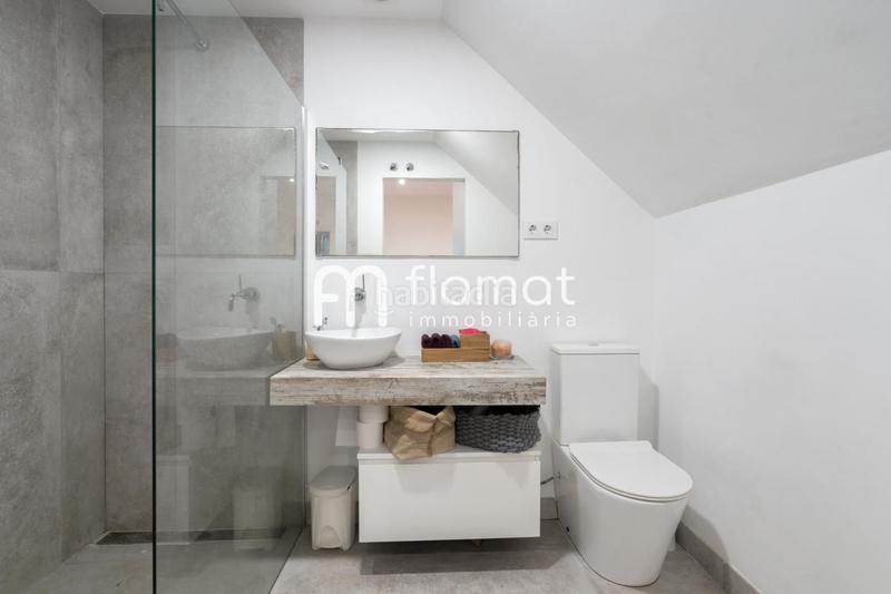 Foto 11d41465-d9bb-43fb-a60e-692c27d882c2. Planta baixa a Centre Badalona