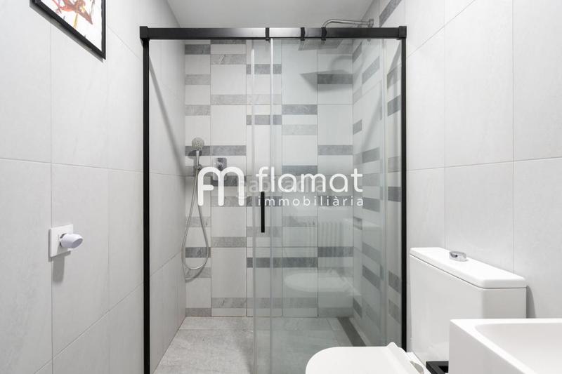 Foto 59ca13b4-4564-4280-afa7-4b0c03feac31. Planta baixa a Centre Badalona