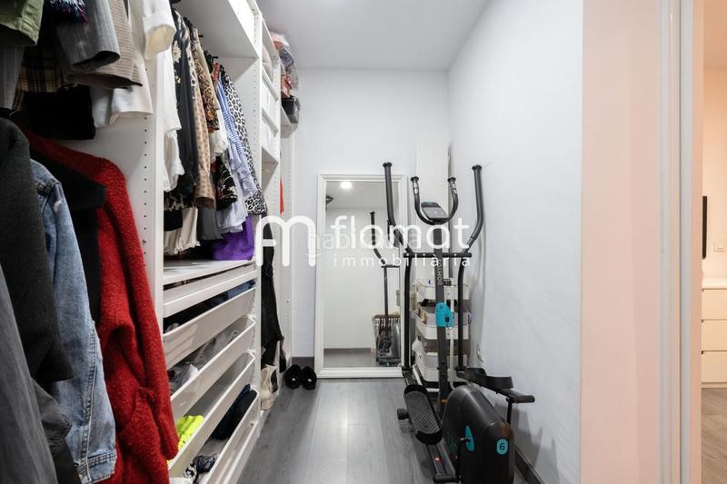 Foto b07cf1db-0242-4578-a36c-bad2ad629dc5. Planta baixa a Centre Badalona