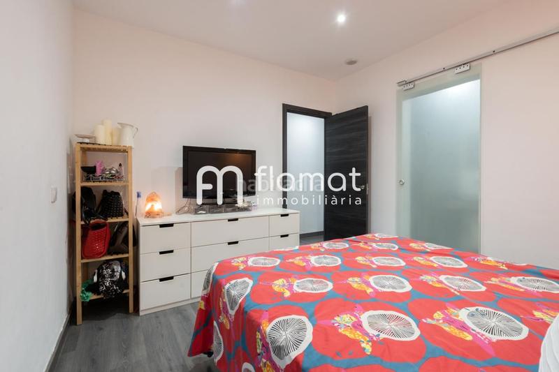 Foto b4c5e97b-7049-41c6-ac63-e90e07d8b608. Planta baixa a Centre Badalona