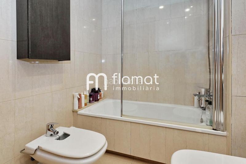 Foto cbffd261-2a9f-4e25-ba01-fdc46da8763a. Etagenwohnung mit heizung in Puigfred Badalona