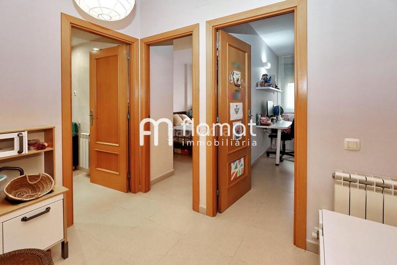 Foto f102309f-a566-45e5-89e2-ffcb1da3d06b. Etagenwohnung mit heizung in Puigfred Badalona