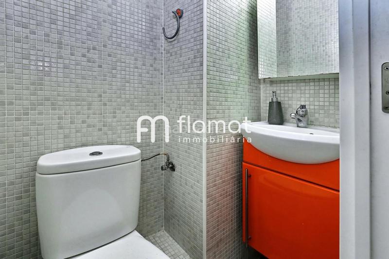 Foto 0b617e6b-214e-4cd2-a400-592bdbd43a3b. Etagenwohnung in El Camp de l´Arpa del Clot Barcelona