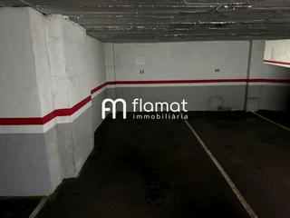 Aparcament cotxe a Carrer de Bofarull