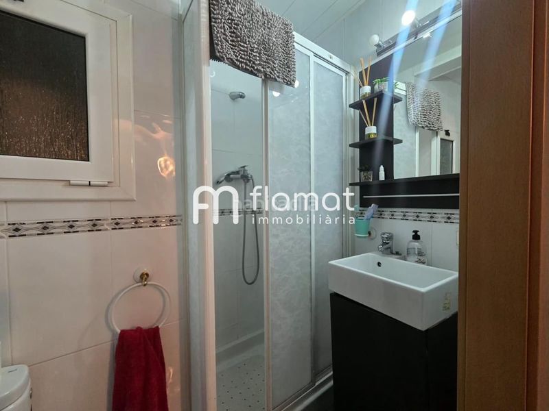 Foto 7dd875a1-bff9-44e4-887f-5b88890ee888. Piso en Lloreda Badalona