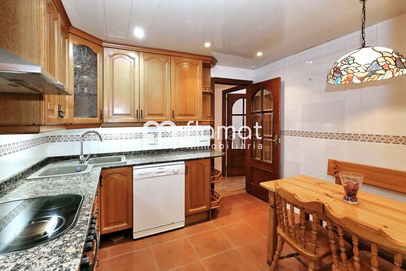 Foto 2e4755cf-3120-4249-a2be-68b42b64ab88. Pis a Provençals del Poblenou Barcelona